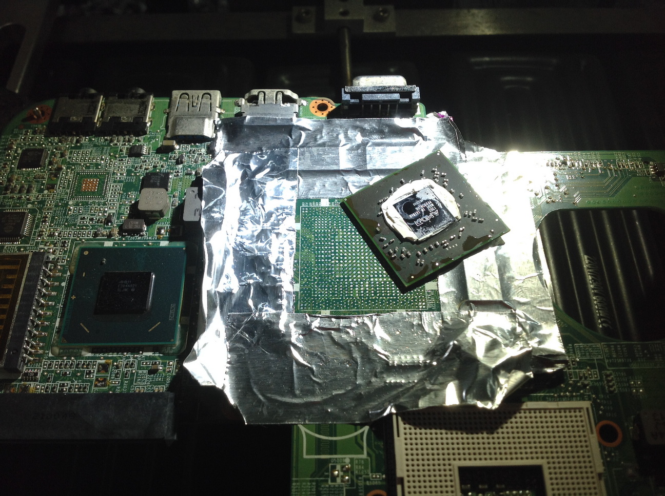 TOSHIBA L840 ไม่มีภาพ