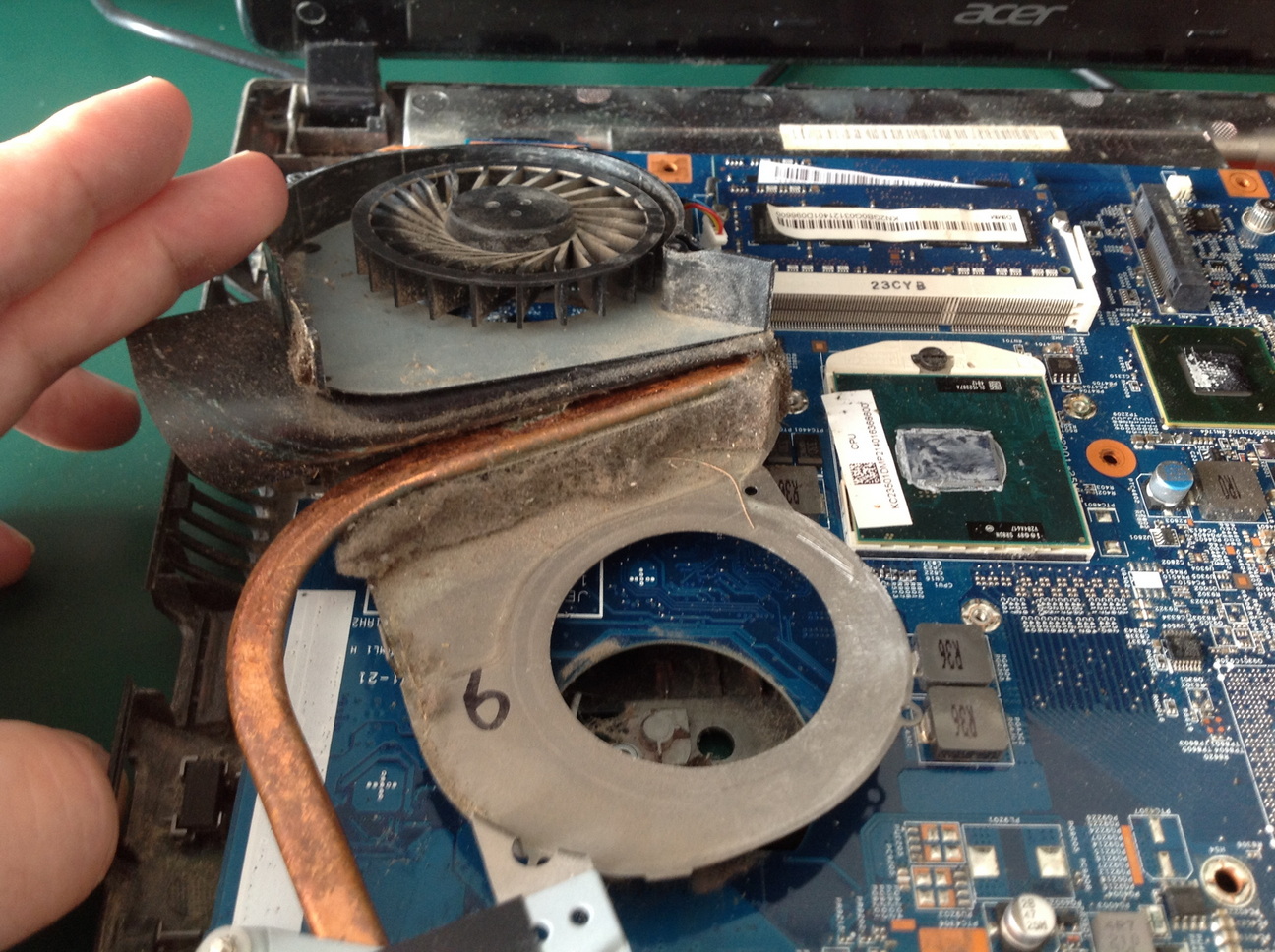 ACER 4752 ตัดดับ