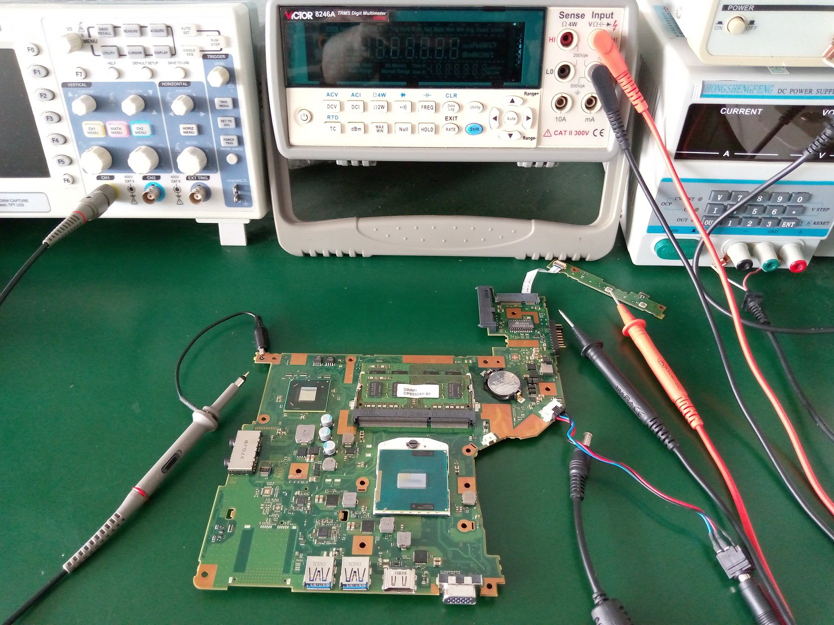 FUJITSU A573-G เปิดไม่ติด