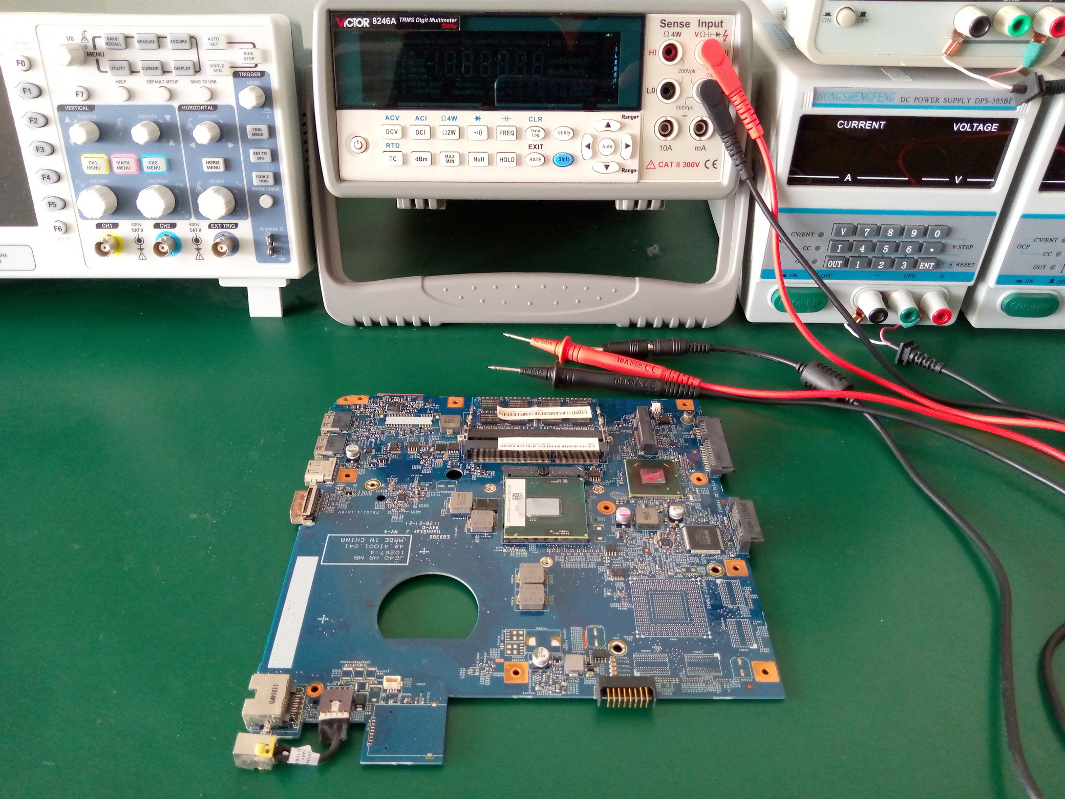 ACER 4750 ไม่มีภาพ