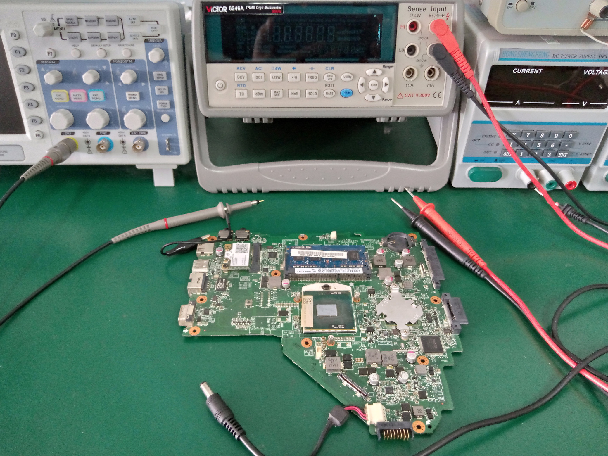 ACER 4349 อาการเปิดเครื่องไม่ติด