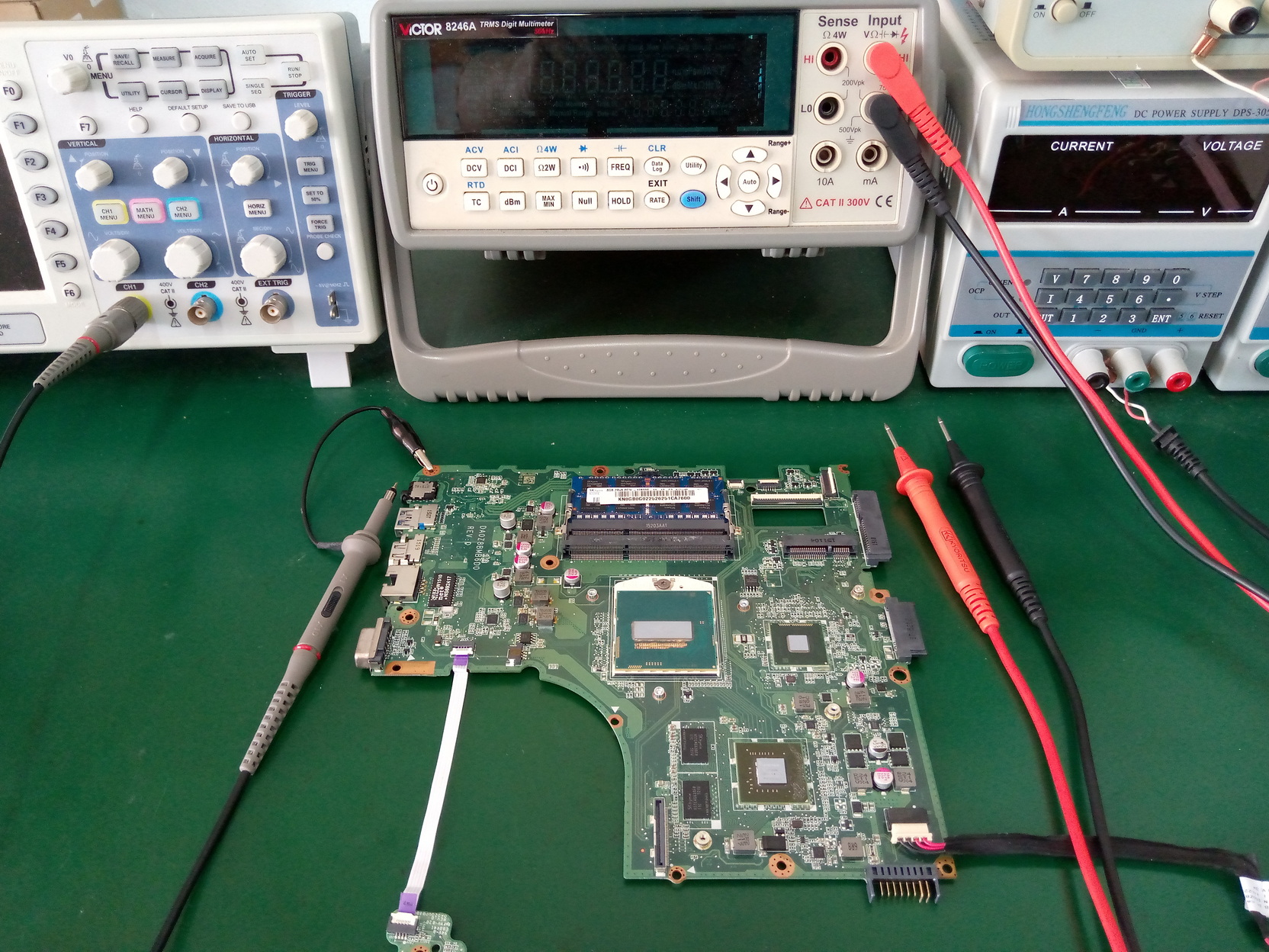 ACER TMP246M เปิดไม่ติด