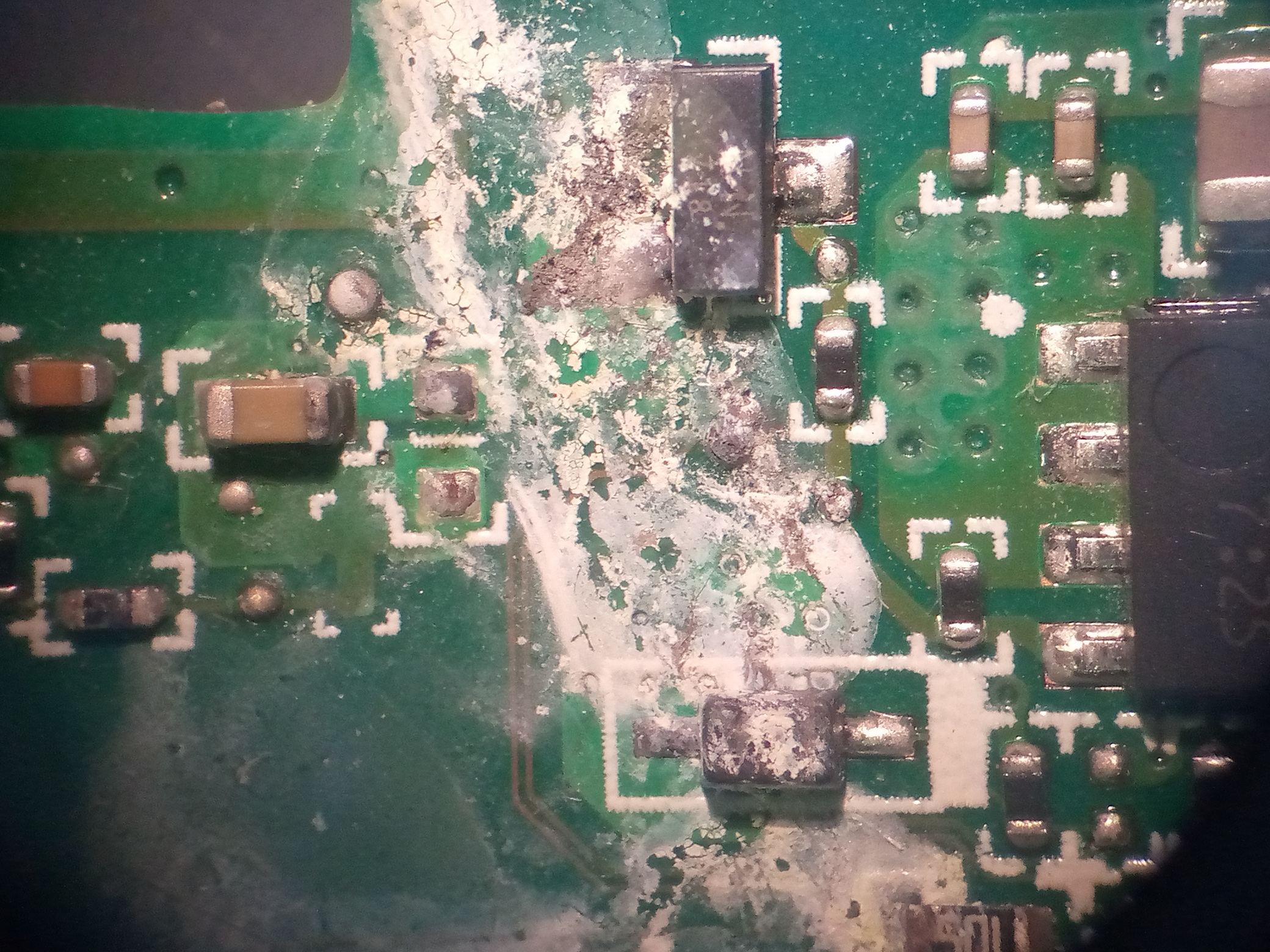 ACER A315 โดนน้ำเปิดไม่ติด