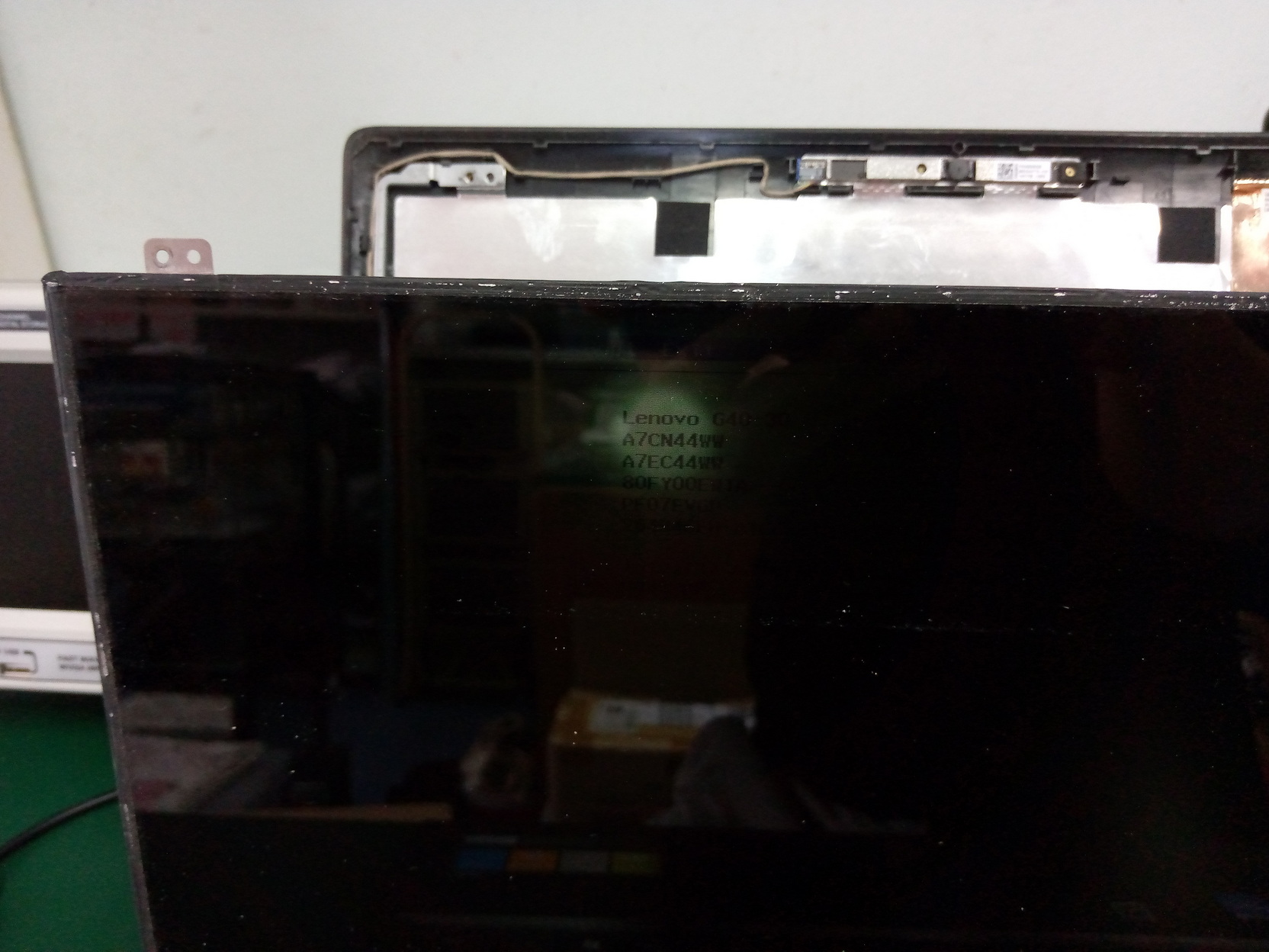 LENOVO G40-30 จอไม่มีแสง