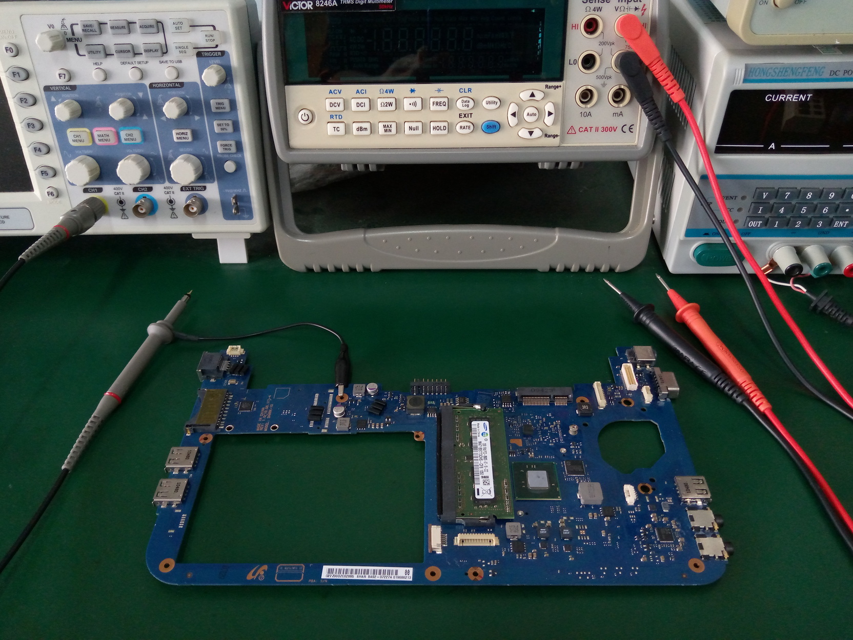 SAMSUNG NF208 เปิดไม่ติด